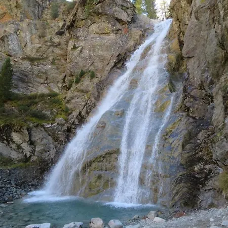 فندق Garni Gimea ليفينو
