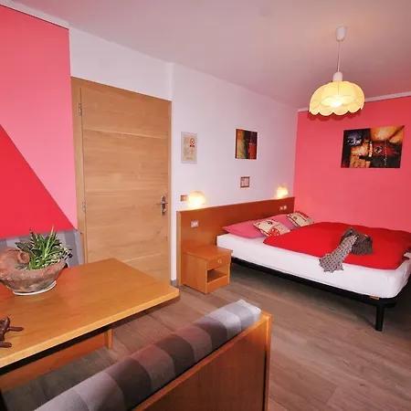 Garni Gimea Hotel